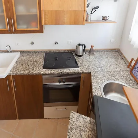 Flh Minimalist Lägenhet